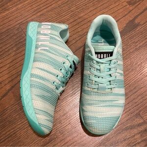 NOBULL OUTWORK in Mint BURST Formerly Trainer Woman 6.5 Mens 5